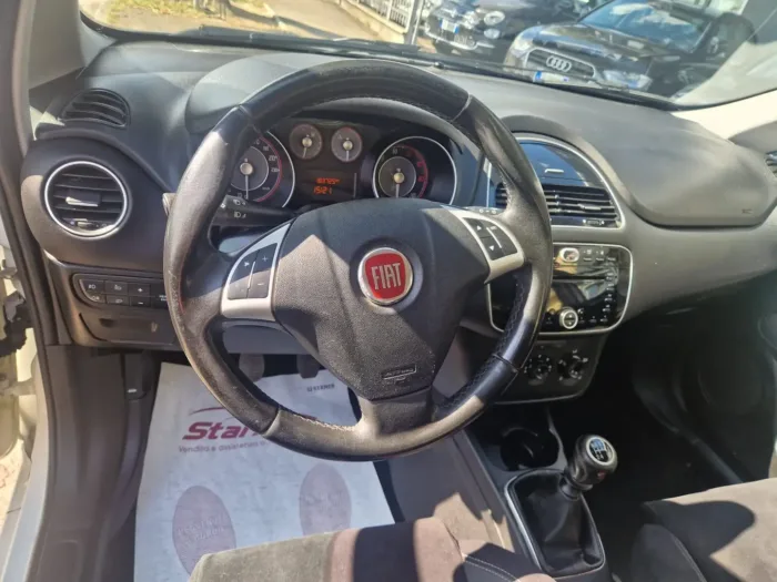 FIAT GRANDE PUNTO 5p 1.4 natural power Dynamic 77cv - immagine 8