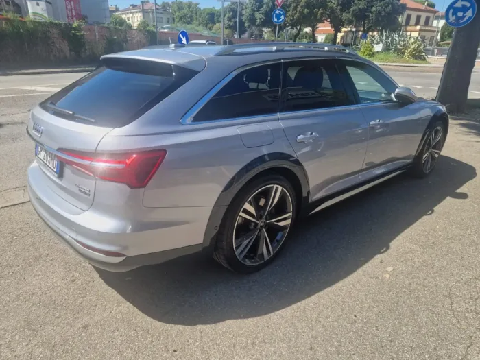 AUDI A6 Allroad 50 3.0 tdi mhev 48V Evolution quattro - immagine 3