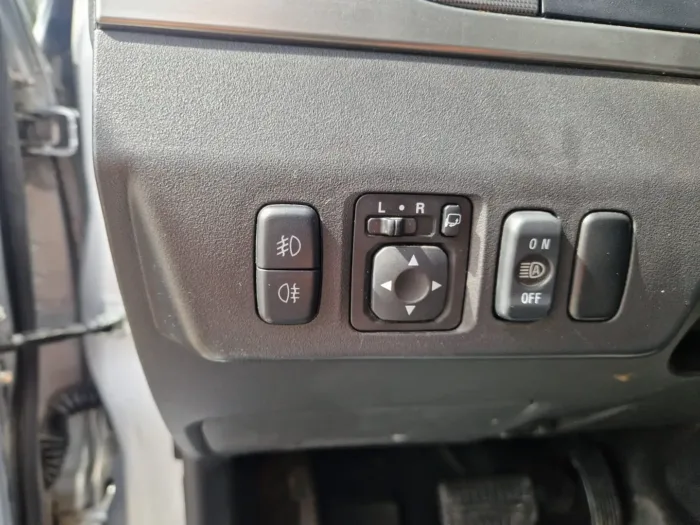 MITSUBISHI PAJERO 3.2 cr Instyle 200cv 7p auto - immagine 9