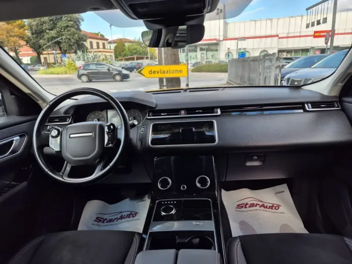 LAND ROVER RANGE ROVER VELAR 2.0d i4 HSE 180cv auto my20 - immagine 5