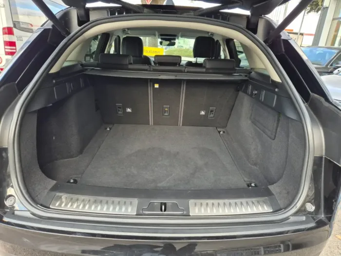 LAND ROVER RANGE ROVER VELAR 2.0d i4 HSE 180cv auto my20 - immagine 13