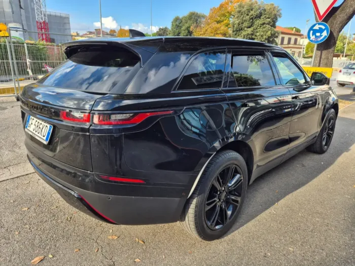 LAND ROVER RANGE ROVER VELAR 2.0d i4 HSE 180cv auto my20 - immagine 4