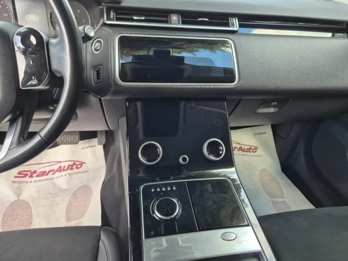 LAND ROVER RANGE ROVER VELAR 2.0d i4 HSE 180cv auto my20 - immagine 6
