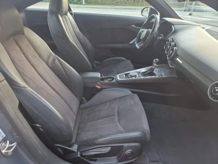 AUDI TT Coupe 1.8 tfsi S line s-tronic - immagine 14