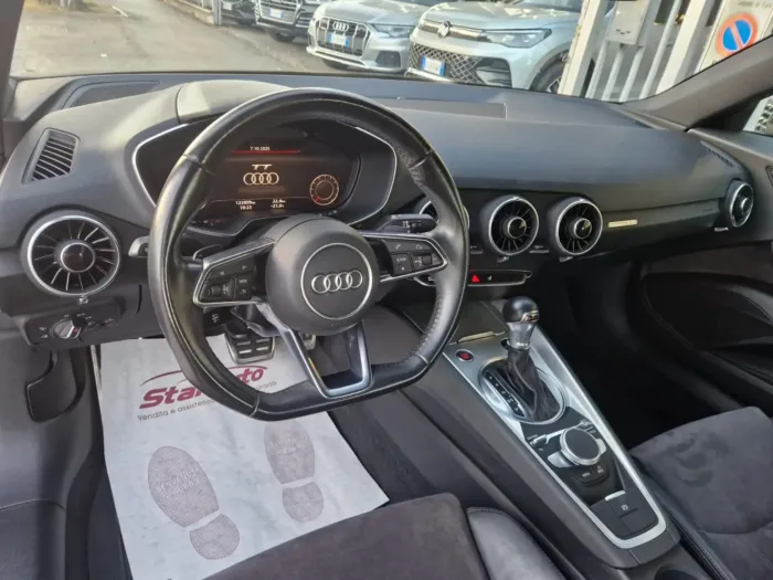 AUDI TT Coupe 1.8 tfsi S line s-tronic - immagine 5