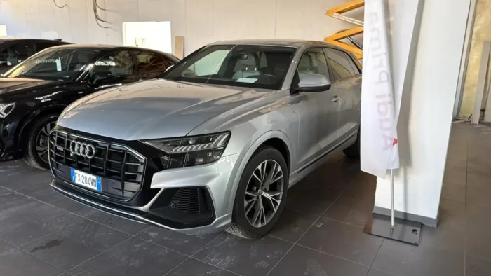 AUDI Q8 50 3.0 tdi mhev Sport quattro tiptronic - immagine 2