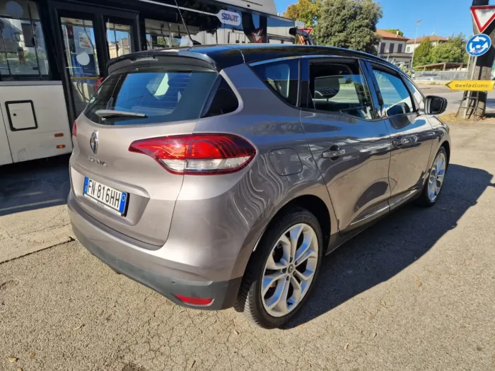RENAULT SCENIC 1.5 dci energy Business 110cv - immagine 4