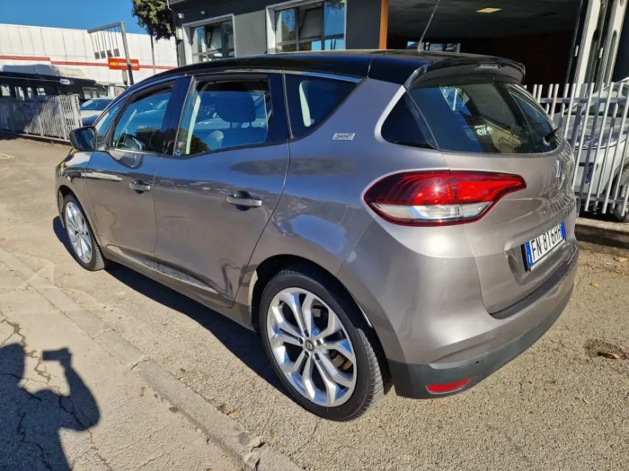 RENAULT SCENIC 1.5 dci energy Business 110cv - immagine 3