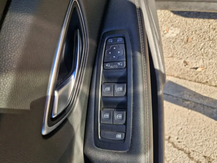 RENAULT SCENIC 1.5 dci energy Business 110cv - immagine 9