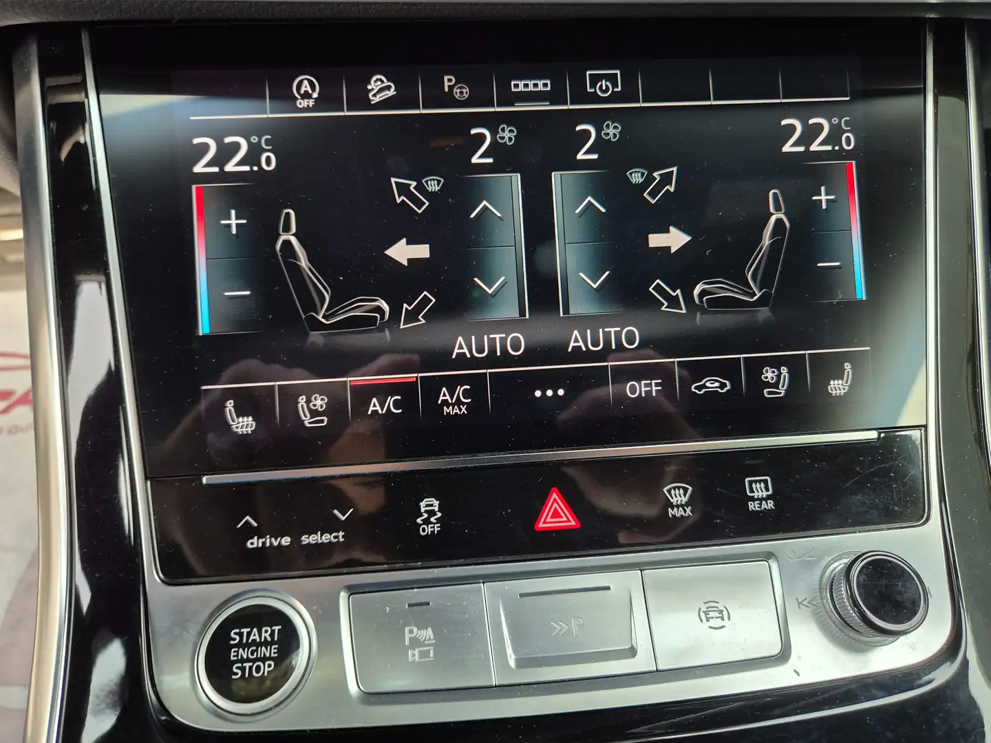 AUDI Q8 3.0 TDI MHEV S-LINE EDITION QUATTRO 286CV AUT. - immagine 10