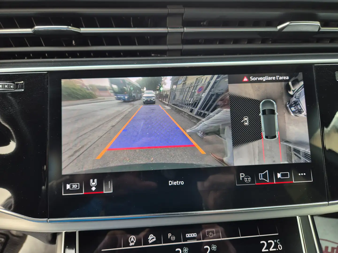 AUDI Q8 3.0 TDI MHEV S-LINE EDITION QUATTRO 286CV AUT. - immagine 12