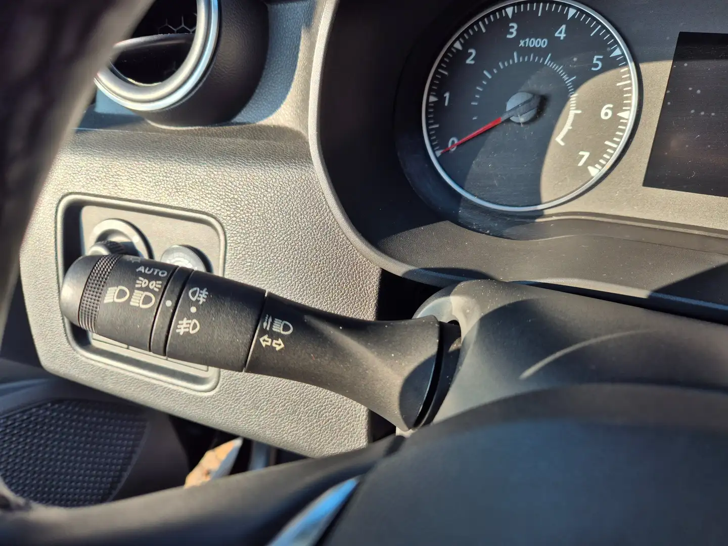 DACIA DUSTER GPL 4X2 TECHROAD - immagine 7