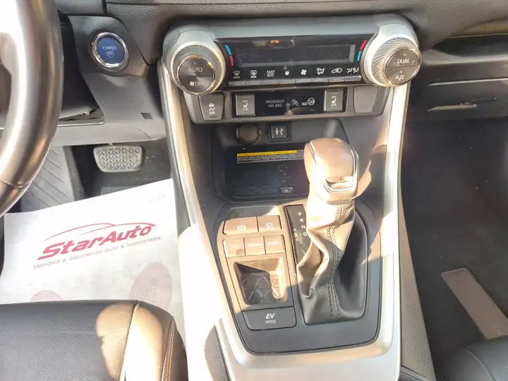 TOYOTA RAV4 2.5 VVT-IE H LOUNGE 2WD 218CV - immagine 11