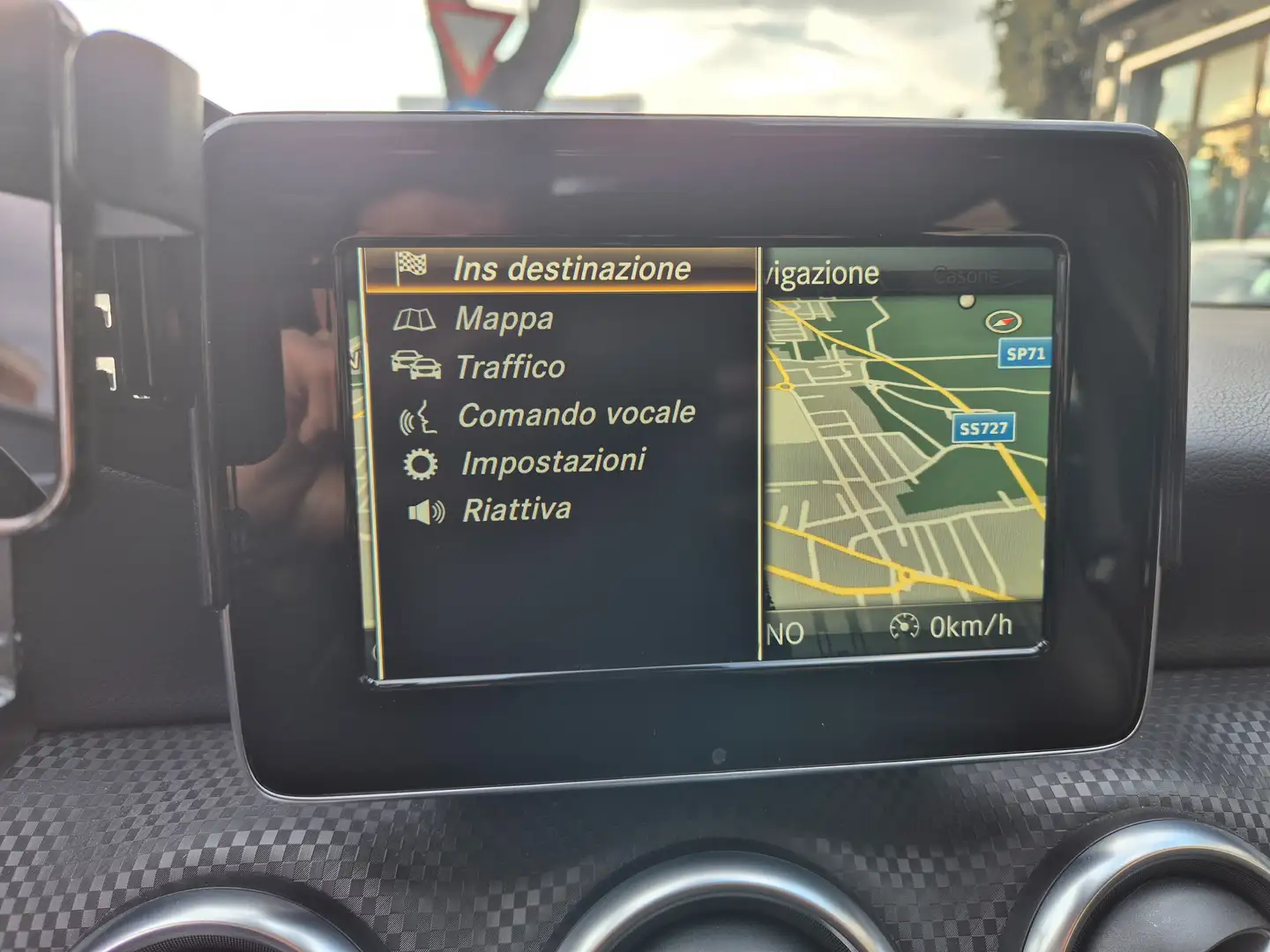 Mercedes-Benz A 180 d Premium my16 - immagine 11