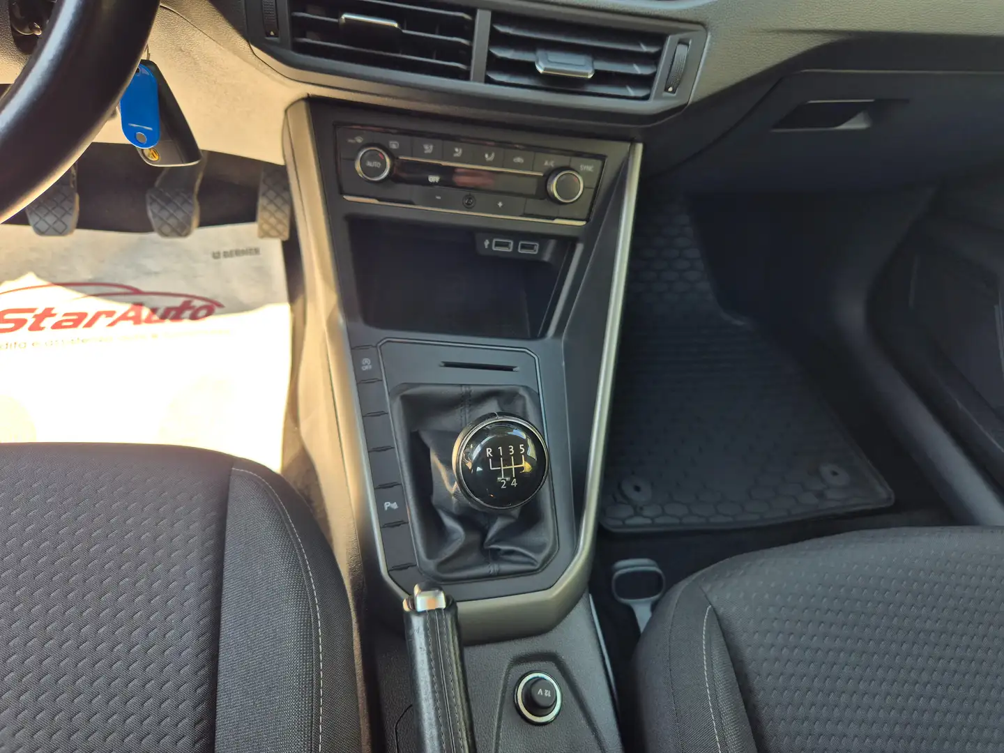 Volkswagen Polo 5p 1.0 mpi Comfortline 65cv - immagine 10