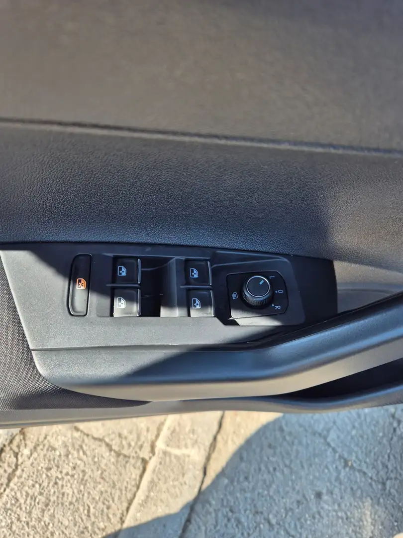 Volkswagen Polo 5p 1.0 mpi Comfortline 65cv - immagine 9