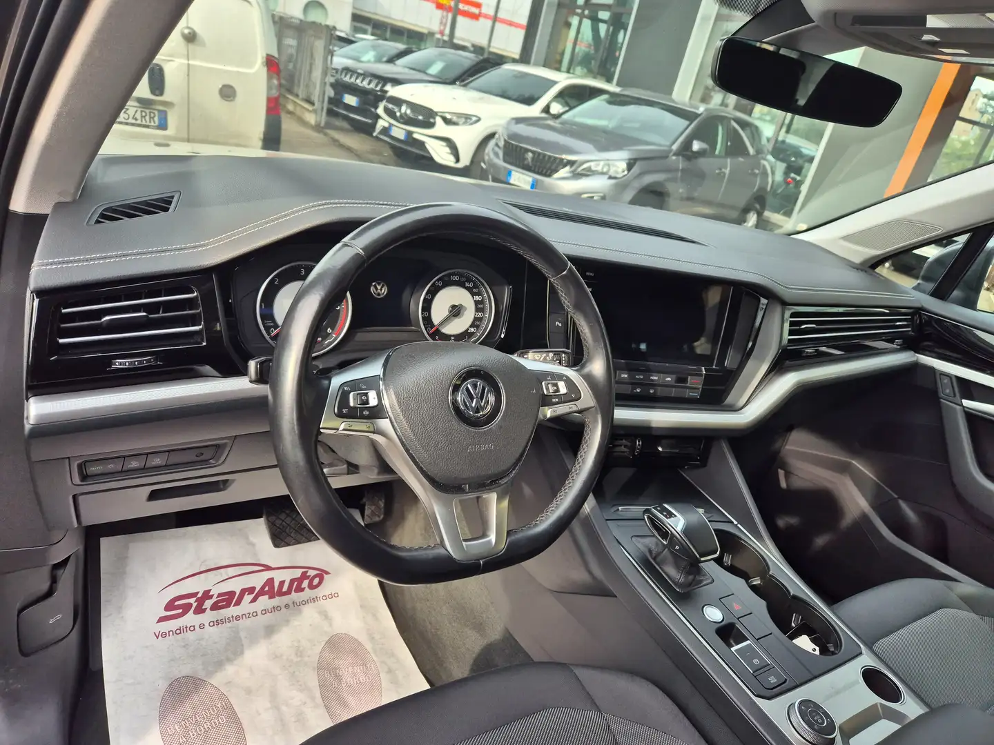 VW TOUAREG 3.0 V6 TDI ELEGANCE 231CV TIPTRONIC - immagine 8