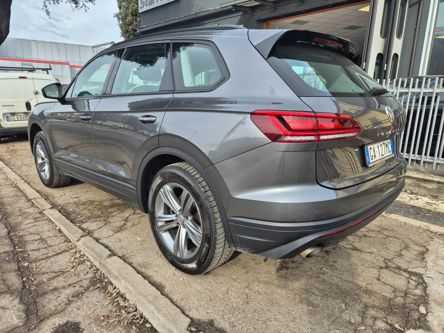 VW TOUAREG 3.0 V6 TDI ELEGANCE 231CV TIPTRONIC - immagine 4