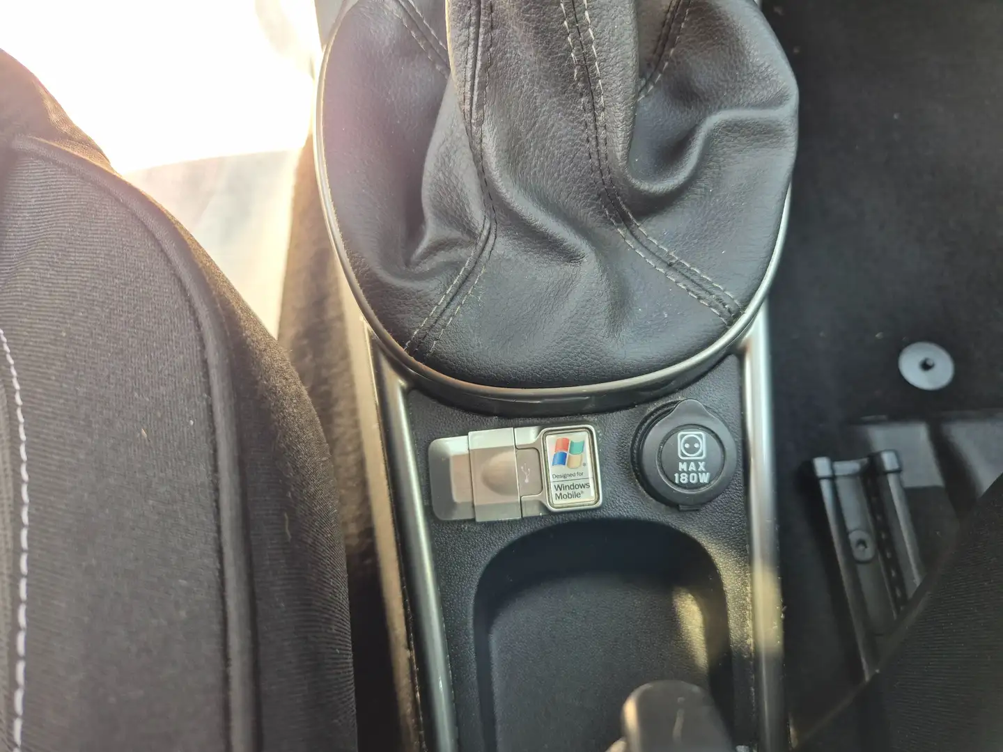 Alfa Romeo MiTo 1.4 tb Distinctive 120cv - immagine 10