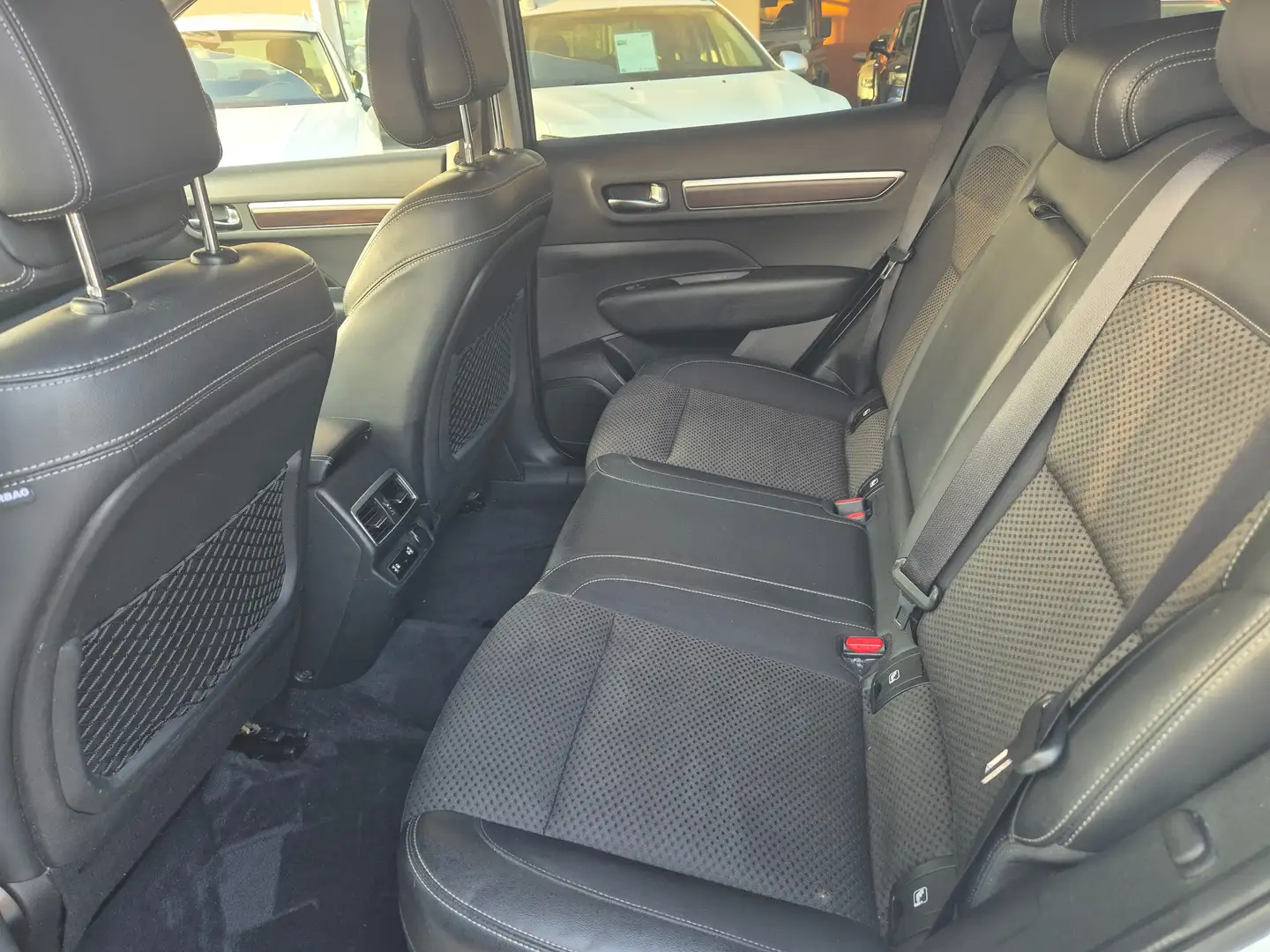 Renault Koleos 2.0 dci Intens 175cv x-tronic - immagine 12