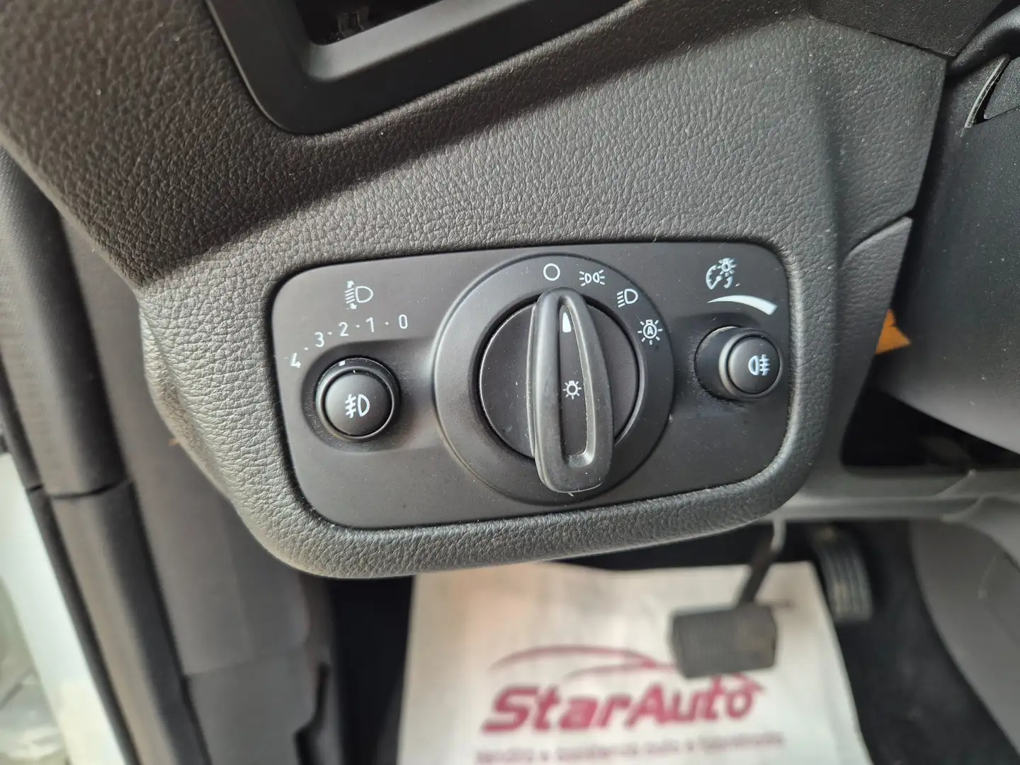 Ford Kuga 2.0 tdci Titanium 4wd 150CV AUT. AWD - immagine 8