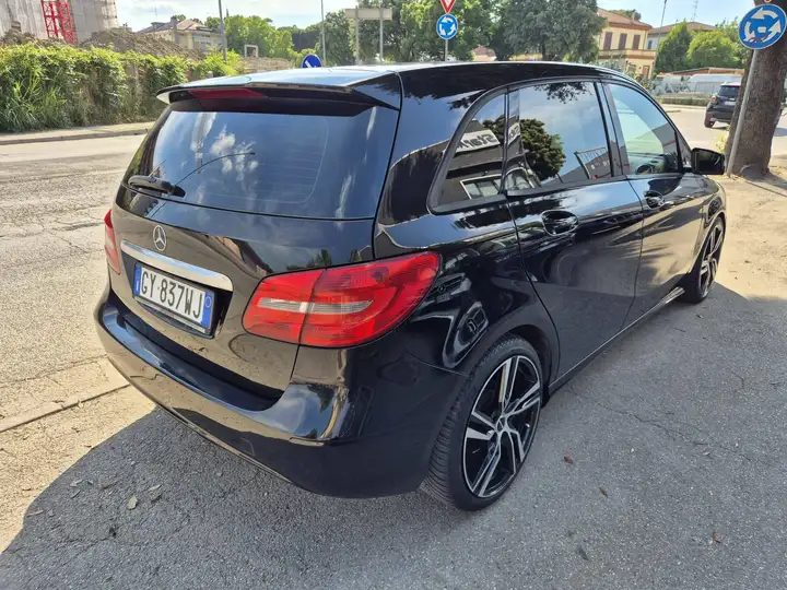 Mercedes-Benz B 180 cdi be Executive - immagine 3