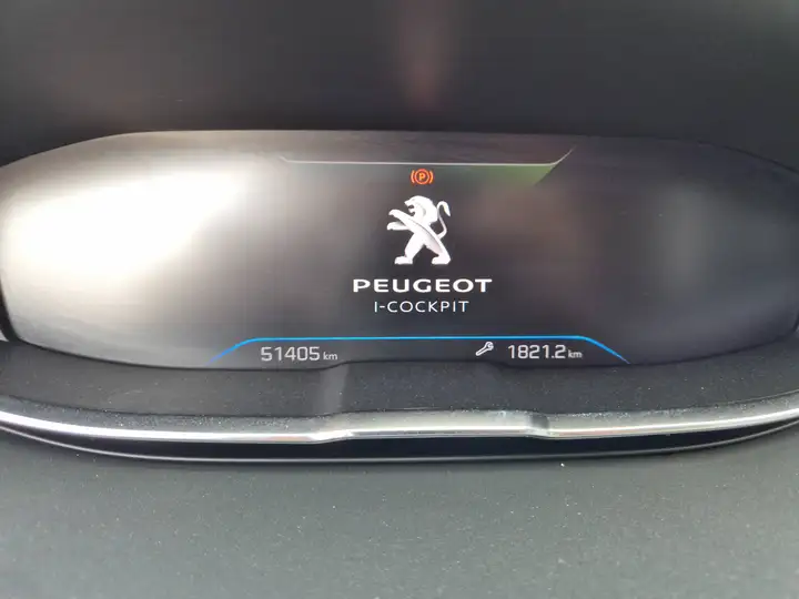 Peugeot 3008 1.6 hybrid phev Allure Pack 225cv e-eat8 - immagine 9