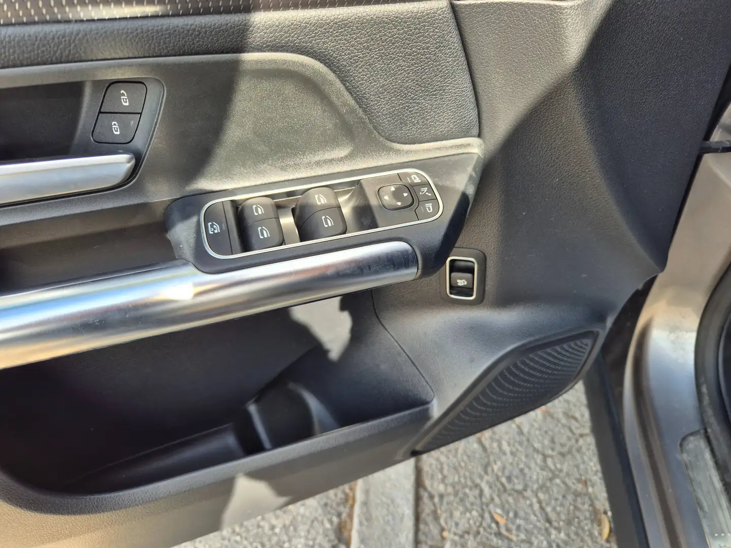 Mercedes-Benz GLA 180 d Business auto - immagine 7