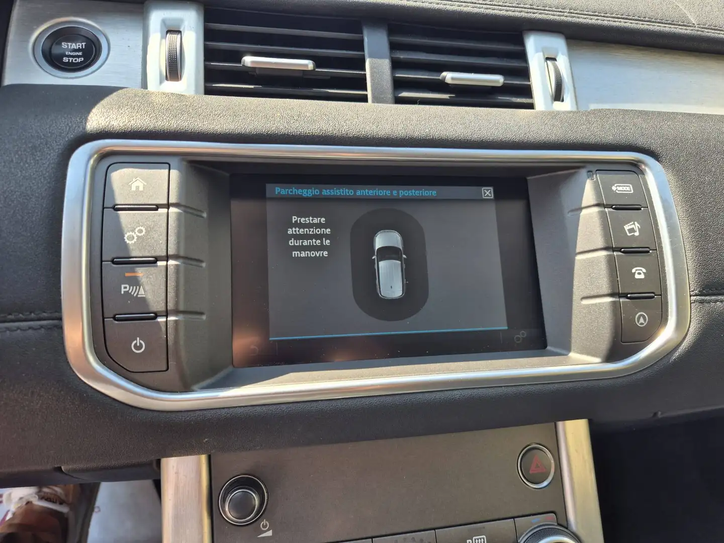 Land Rover Range Rover Evoque N1 5p 2.2 td4 150cv X COMMERCIANTI - immagine 9