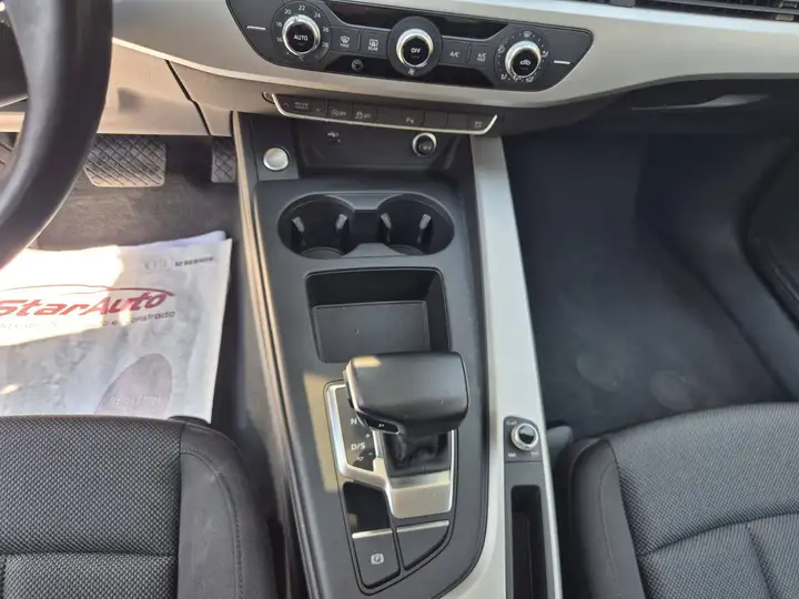 Audi A4 Avant 35 2.0 tdi mhev Business 163cv s-tronic - immagine 10